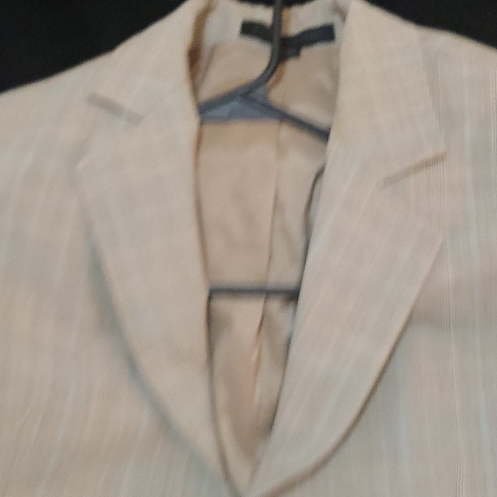 Suit Set - Picture 2 of 4